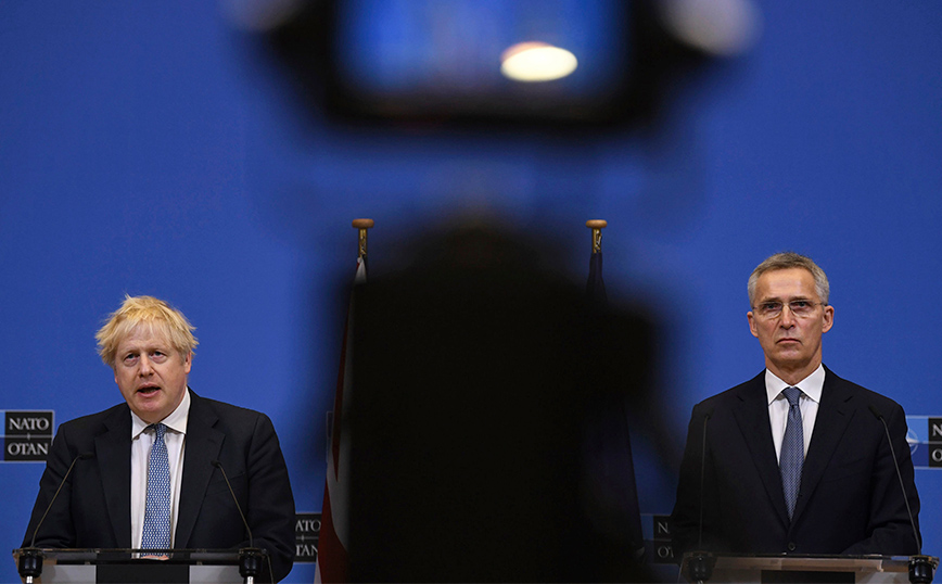 Γενς Στόλτενμπεργκ και Μπόρις Τζόνσον Γενς Στόλτενμπεργκ και Μπόρις Τζόνσον