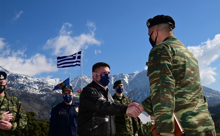 Επίσκεψη Χαρδαλιά σε μονάδες και φυλάκια σε Σκύρο, Άγιο Ευστράτιο, Σαμοθράκη και Λήμνο