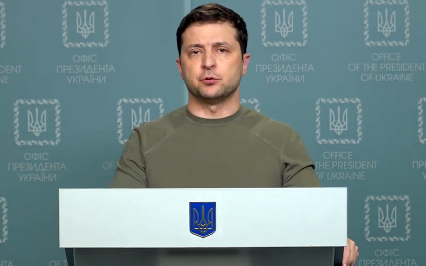 Πόλεμος στην Ουκρανία: Ο Ζελένσκι λέει πως οι ρωσικές δυνάμεις θα επιχειρήσουν να καταλάβουν το Κίεβο στις επόμενες ώρες
