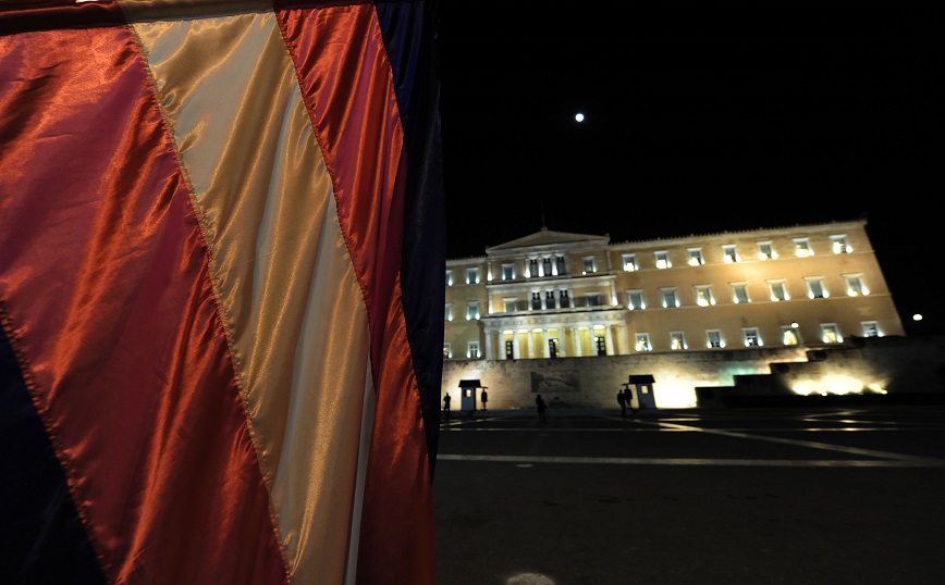 συγκέντρωση στήριξης στο Σύμφωνο Συμβίωσης από το Δίκτυο Ελληνικών ΛΟΑΤΚΙ+ Οργανώσεων με αφορμή την ψήφιση του νομοσχεδίου στην Βουλή την Τρίτη 22 Δεκεμβρίου 2015 συγκέντρωση στήριξης στο Σύμφωνο Συμβίωσης από το Δίκτυο Ελληνικών ΛΟΑΤΚΙ+ Οργανώσεων με αφορμή την ψήφιση του νομοσχεδίου στην Βουλή την Τρίτη 22 Δεκεμβρίου 2015