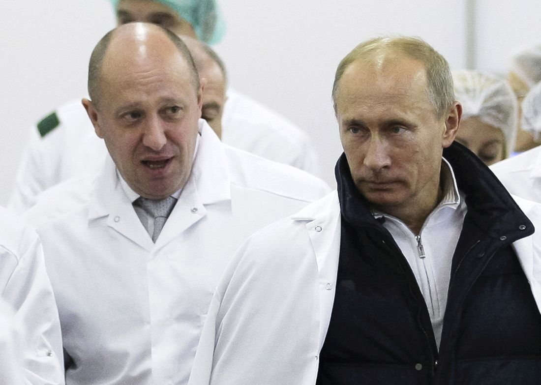 Ο ένας εκ των διοικητών του Wagner Group με τον Πούτιν Ο ένας εκ των διοικητών του Wagner Group με τον Πούτιν