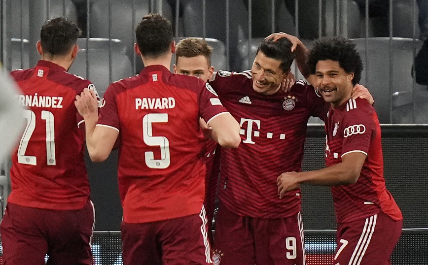 Champions League: Με 7άρα προκρίθηκε η Μπάγερν και με… ήττα η Λίβερπουλ – Δείτε τα γκολ