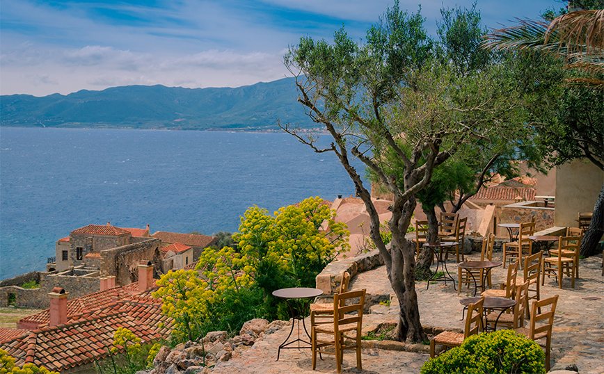 Η θέα από την Μονεμβασιά Η θέα από την Μονεμβασιά