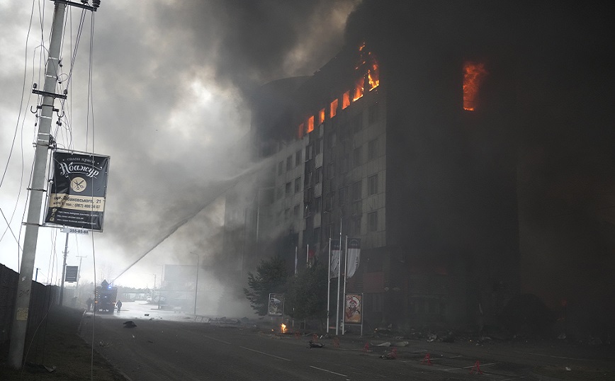 Οι Ουκρανοί προετοιμάζονται για «Στάλινγκραντ» &#8211; Οι πολίτες μετατρέπουν σε οχυρά τις πόλεις