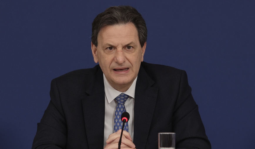 Σκυλακάκης: Το Ταμείο Ανάκαμψης θα έχει θετική επίπτωση στην ελληνική οικονομία το 2023 και θα αποτρέψει την ύφεση