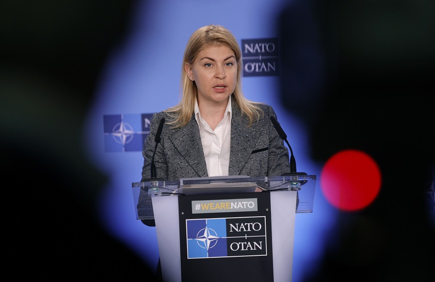 Πόλεμος στην Ουκρανία: Το Κίεβο διαψεύδει πως ο Γκέρχαρντ Σρέντερ βρίσκεται στη Μόσχα για λογαριασμό του