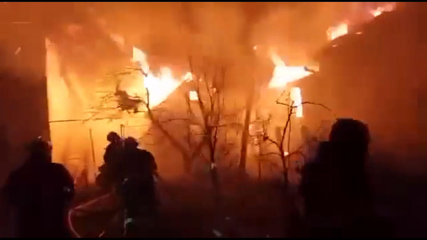 Πόλεμος στην Ουκρανία: Επίθεση σε στρατιωτική βάση και κατοικημένη περιοχή στη Ζίτομιρ