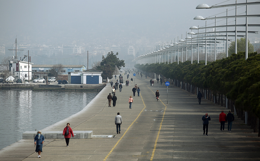 Καιρός: Συννεφιά, αφρικανική σκόνη και υψηλές θερμοκρασίες