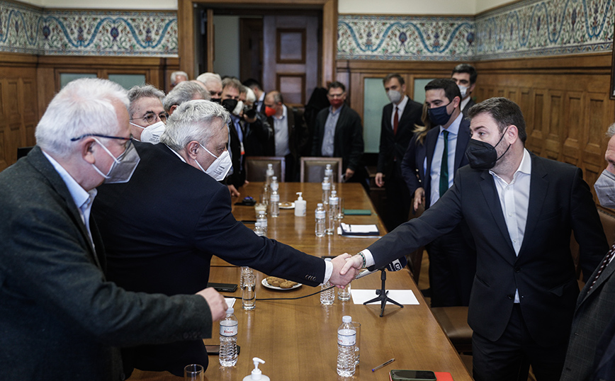 Ανδρουλάκης: Προτεραιότητα η αύξηση του κατώτατου μισθού – Δίκαιη κατανομή ενεργειακού κόστους