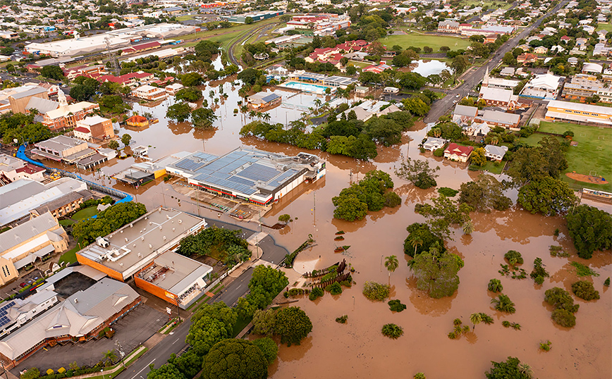 «Μια φορά στα χίλια χρόνια» &#8211; Φονικές πλημμύρες στην Αυστραλία, δεκάδες χιλιάδες εγκατέλειψαν τα σπίτια τους