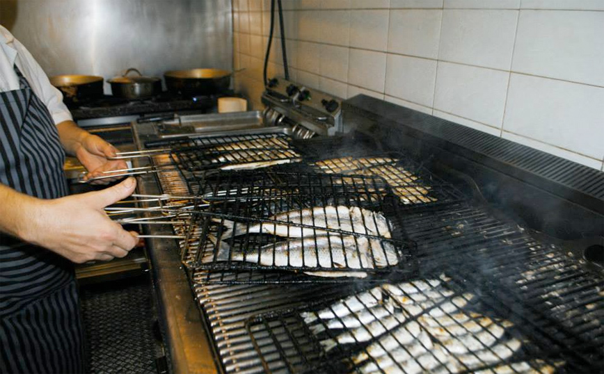 Ψαροταβέρνα η Αντωνία Ψαροταβέρνα η Αντωνία