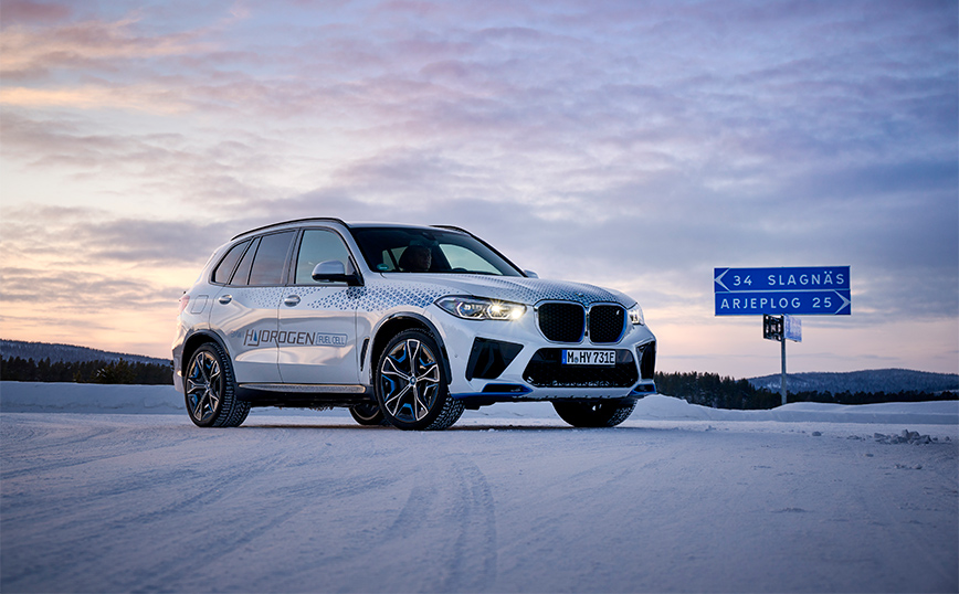 Η BMW εξελίσσει μοντέλα υδρογόνου: Δεν επηρεάζονται από τις θερμοκρασίες και ζυγίζουν λιγότερο