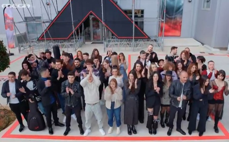 X Factor: Επέστρεψε το σόου με δυο αλλαγές – «Το μόνο που μετράει είναι το πάθος για τη μουσική»