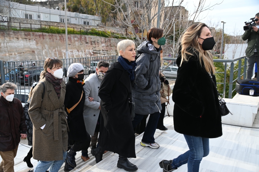 Πέτρος Φιλιππίδης: Στο δικαστήριο για να καταθέσουν Παπούλια, Παπαχαράλαμπους, Δροσάκη, Αναστασοπούλου