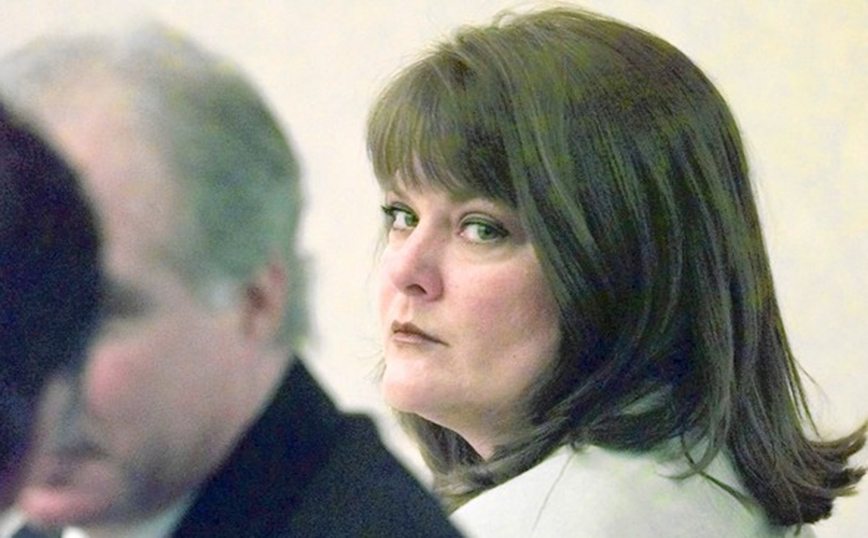 Η Σούζαν Γιούμπανκς εκτέλεσε τους 4 γιους της Η Σούζαν Γιούμπανκς εκτέλεσε τους 4 γιους της