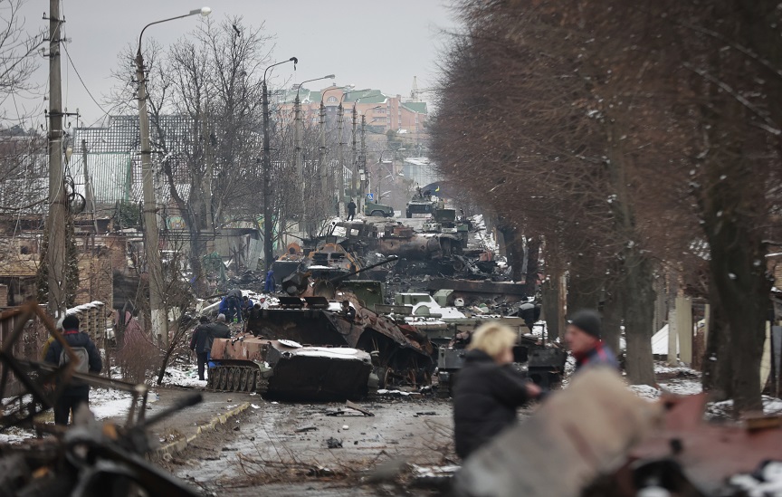 Πόλεμος στην Ουκρανία: Ολονύχτιες οι μάχες σε Κίεβο, Χάρκοβο και Μαριούπολη