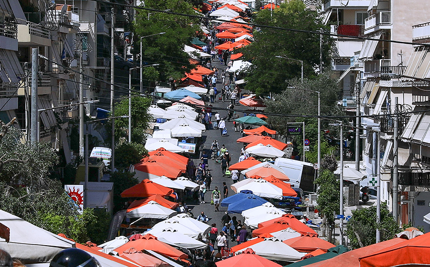 POS: Υποχρεωτική ταμπέλα σε ταξί και λαϊκές αγορές για τις πληρωμές με κάρτες &#8211; 1.000 ευρώ πρόστιμο για όσους δεν συμμορφωθούν