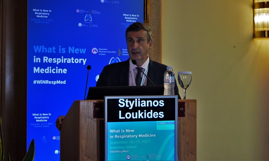 O Στέλιος Λουκίδης O Στέλιος Λουκίδης