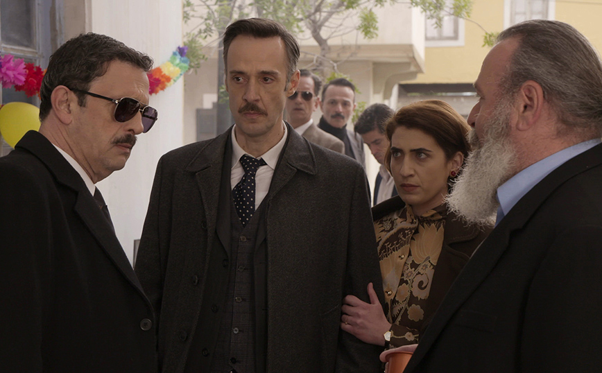 Άγριες Μέλισσες Άγριες Μέλισσες