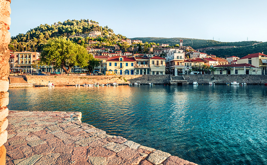 Άποψη της ιστορικής Ναυπάκτου Άποψη της ιστορικής Ναυπάκτου