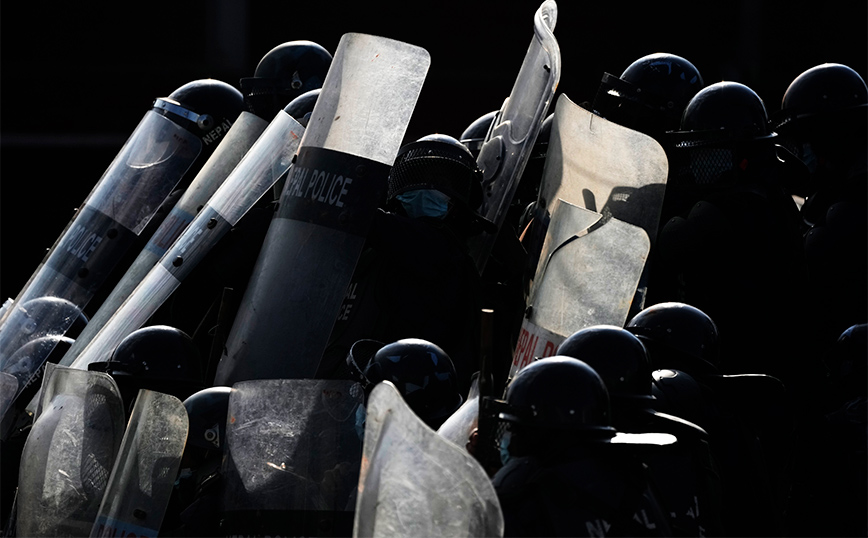 Συγκρούσεις Συγκρούσεις