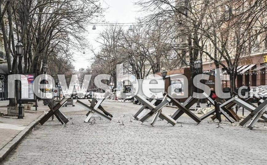 Πόλεμος στην Ουκρανία: Η Οδησσός μετατρέπεται σε οχυρό