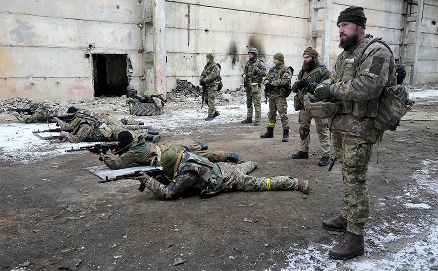 Στρατιωτικός αναλυτής για Ουκρανία: «Η εμπλοκή της Δύσης θα σηματοδοτούσε το έναυσμα Γ’ Παγκοσμίου Πολέμου»