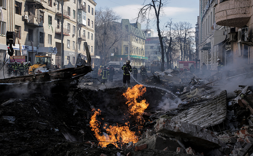 Ουκρανία: Πέντε άμαχοι νεκροί σε ρωσικούς βομβαρδισμούς στην περιοχή του Ντονέτσκ