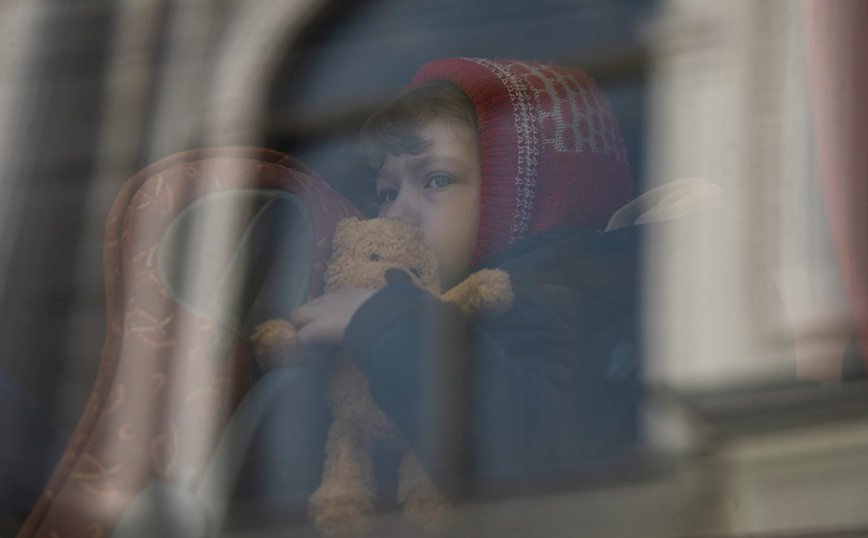 Πόλεμος στην Ουκρανία – Unicef: Σχεδόν κάθε δευτερόλεπτο ένα παιδί γίνεται πρόσφυγας