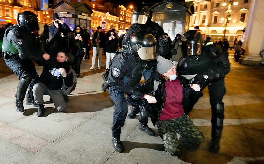 Ο ΟΗΕ καταγγέλλει καταστολή δικαιωμάτων στη Ρωσία &#8211; 12.700 άνθρωποι κρατούνται μετά από αντιπολεμικές διαδηλώσεις