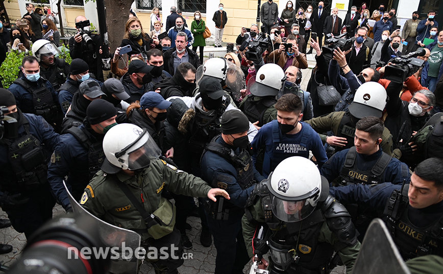 Στην Ευελπίδων η Ρούλα Πισπιρίγκου Στην Ευελπίδων η Ρούλα Πισπιρίγκου