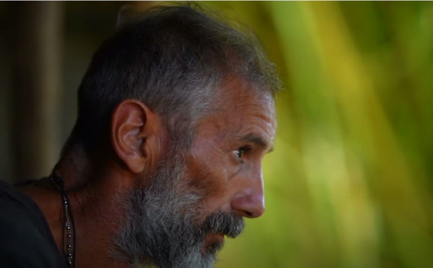 Survivor 5: Έξαλλος ο Τάκης Καραγκούνιας με τον Άρη Σοϊλέδη και τον Μαρτίκα – «Τον γλύφει από το πρωί μέχρι το βράδυ»
