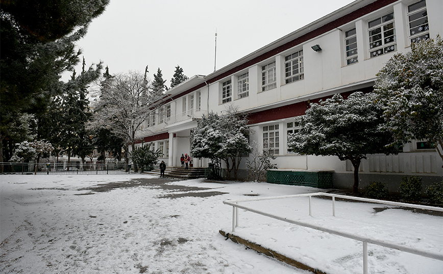 Κακοκαιρία Μπάρμπαρα: Ποια σχολεία θα είναι κλειστά στην Αττική την Τετάρτη