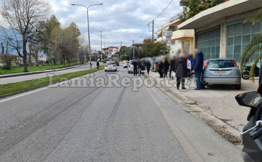 Αυτοκίνητο παρέσυρε μαθήτρια Αυτοκίνητο παρέσυρε μαθήτρια