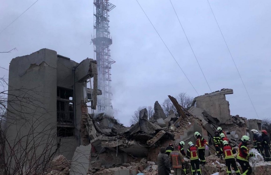Πόλεμος στην Ουκρανία: Τουλάχιστον 9 νεκροί σε βομβαρδισμό ραδιοτηλεοπτικού πύργου