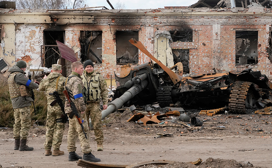 Διαλυμένο ρωσικό τανκ στην Ουκρανία