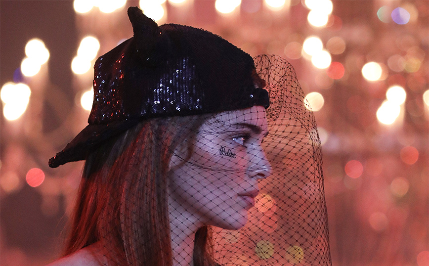 Η Κένταλ Τζένερ με χάλκινα μαλλιά Η Κένταλ Τζένερ με χάλκινα μαλλιά