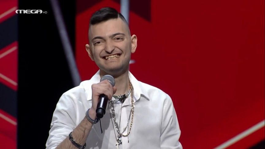 X Factor: O Manolo που έχει γίνει viral στο TikTok με το «Αεράκι» της Φουρέιρα δεν είναι… Παβαρότι, αλλά η χαρά της ζωής