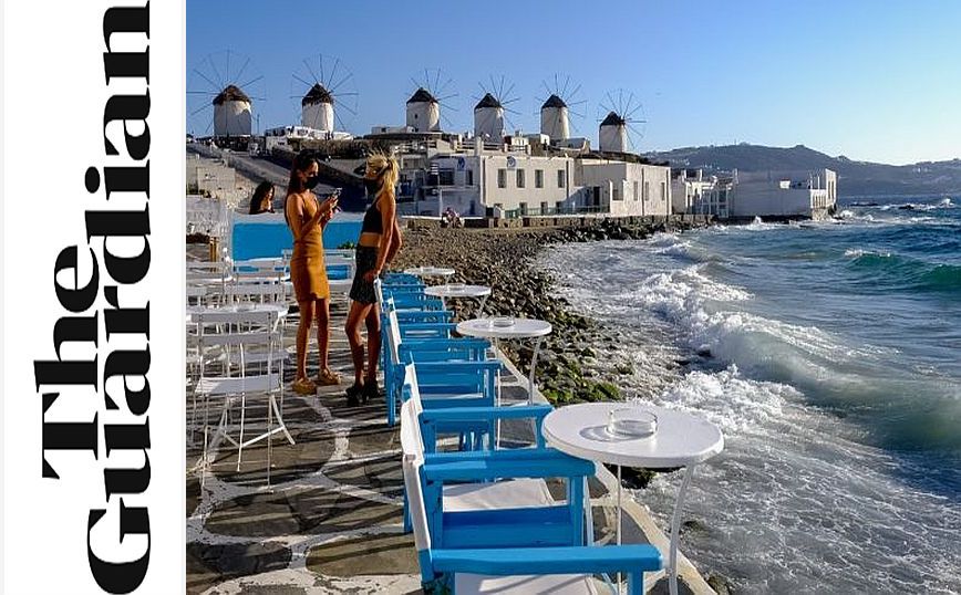 The Guardian: Ο τουριστικός τομέας στην Ελλάδα ανακάμπτει παρά τη σκιά του πολέμου στην Ευρώπη