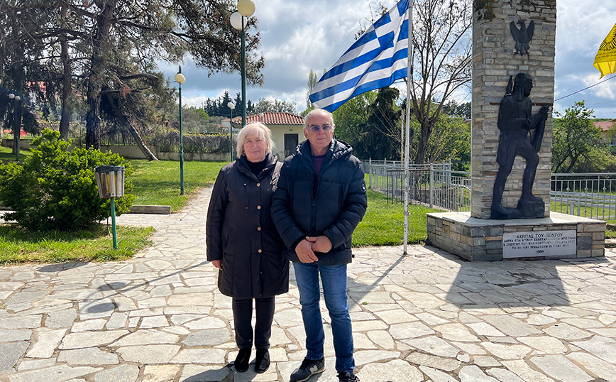 Ουκρανία: Συγκινούν οι ιστορίες των προσφύγων στο Μονοπήγαδο: Η γιαγιά Γελένα που έγινε μάνα για τα εγγόνια της