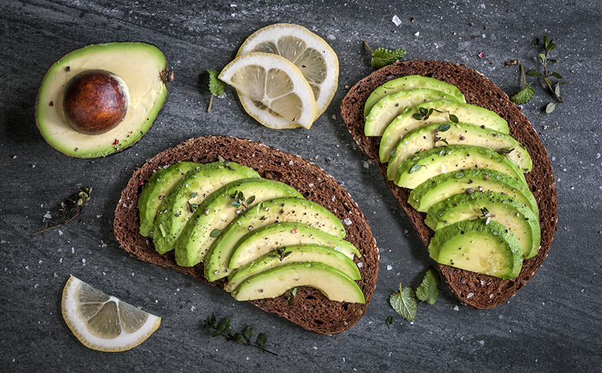 Αβοκάντο σε ψωμί Αβοκάντο σε ψωμί