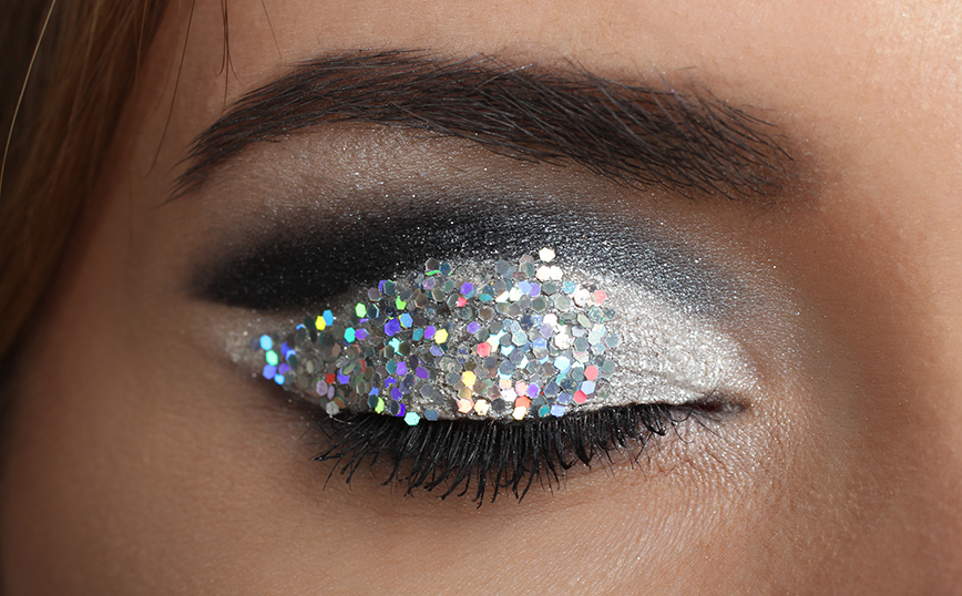 Μακιγιάζ με γκλίτερ Μακιγιάζ με γκλίτερ