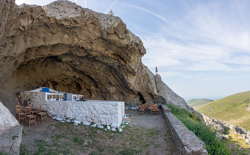 Η Παναγία Κακαβιώτισσα, το εκκλησάκι χωρίς σκεπή στη Λήμνο Η Παναγία Κακαβιώτισσα, το εκκλησάκι χωρίς σκεπή στη Λήμνο