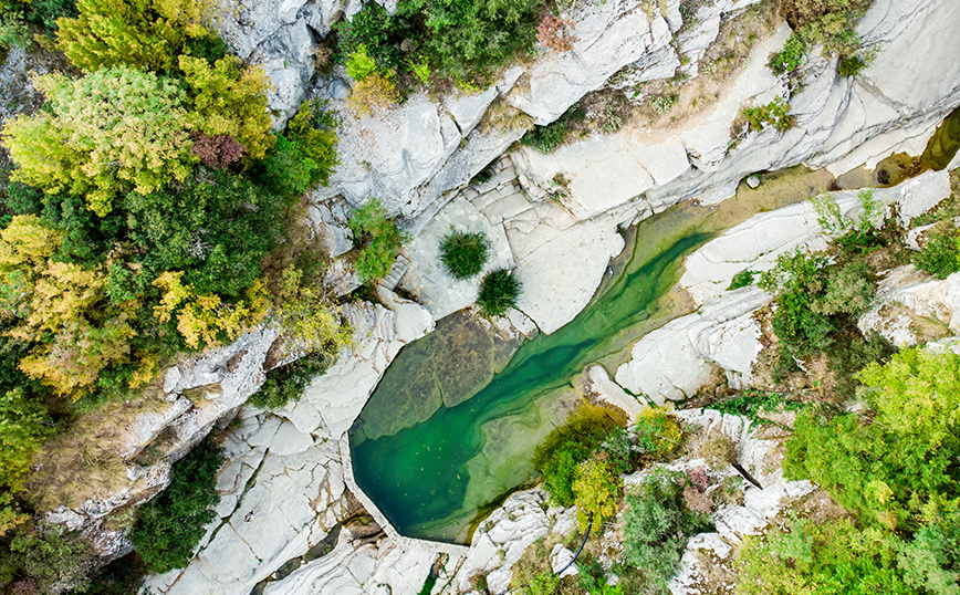Οι Κολυμπήθρες στο Ζαγόρι από ψηλά