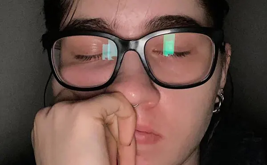 Νεαρή που έφυγε από τη Μαριούπολη Νεαρή που έφυγε από τη Μαριούπολη