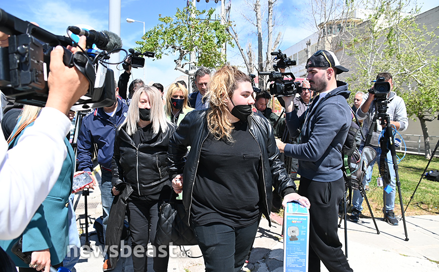 Ρούλα Πισπιρίγκου: Στον κορυδαλλό η μάνα και η αδερφή της Ρούλα Πισπιρίγκου: Στον κορυδαλλό η μάνα και η αδερφή της
