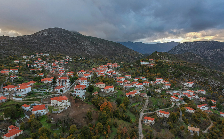 Η Κρεμαστή από ψηλά Η Κρεμαστή από ψηλά
