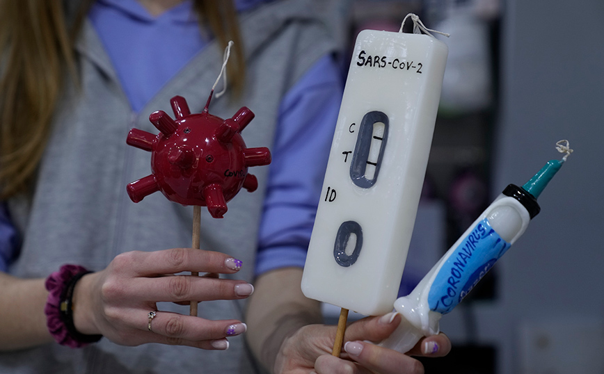 Λαμπάδες κορονοιος Λαμπάδες κορονοιος