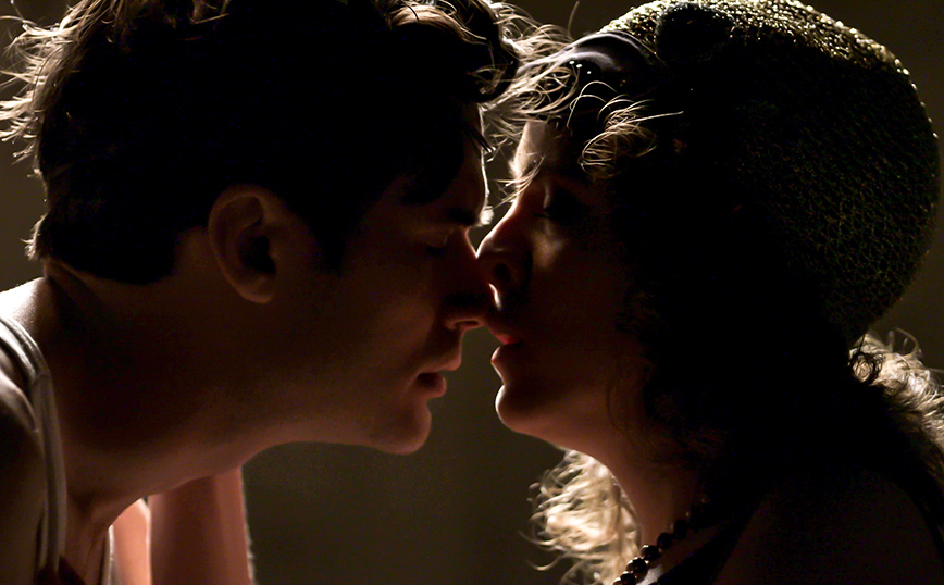 Άγριες Μέλισσες Άγριες Μέλισσες