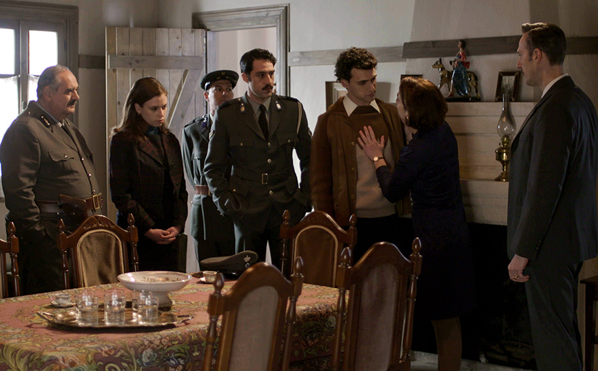 Άγριες Μέλισσες Άγριες Μέλισσες